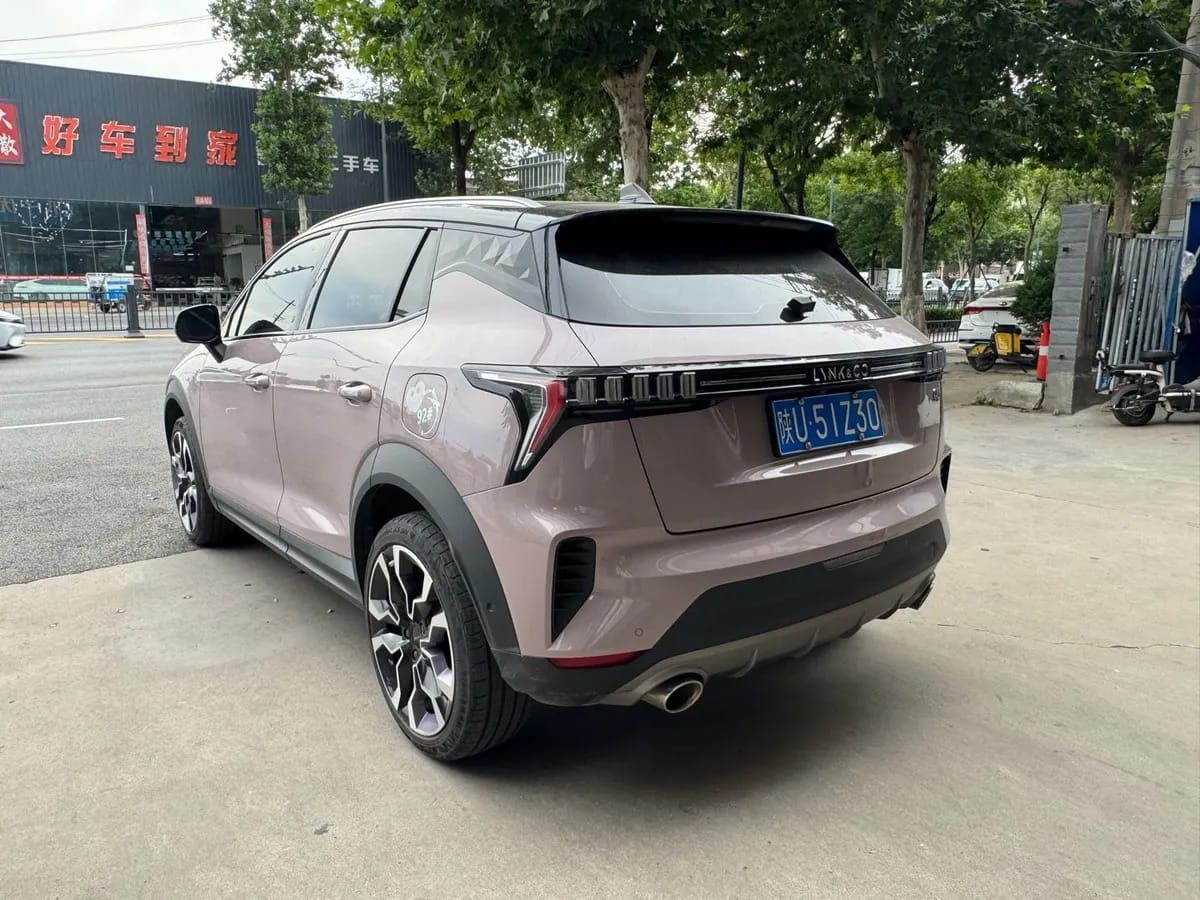 Lynk & Co 06 2023 Remix 1.5T Hero 6