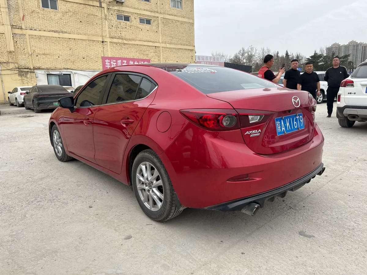 Mazda 3 2016 1.5L 7