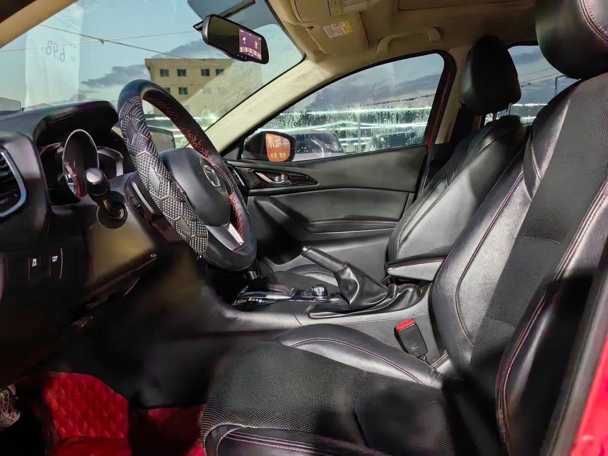 Mazda 3 2016 2.0L 9