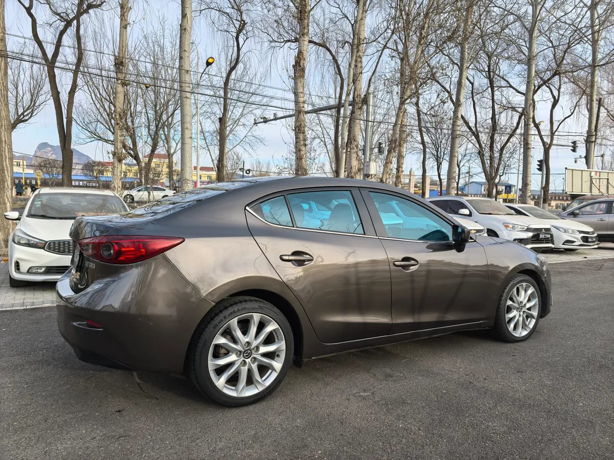 Mazda 3 2016 2.0L 5