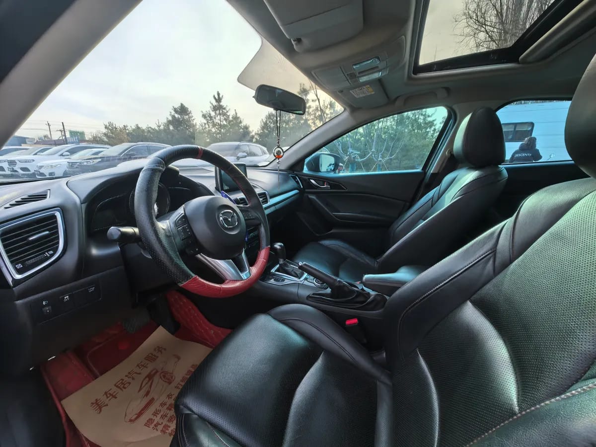 Mazda 3 2016 2.0L 7