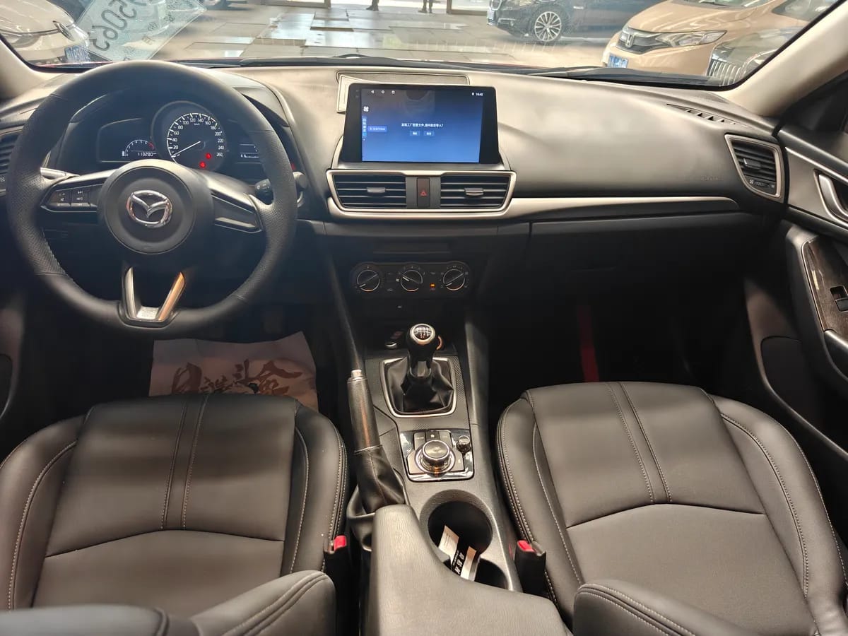 Mazda 3 2017 1.5L V 5