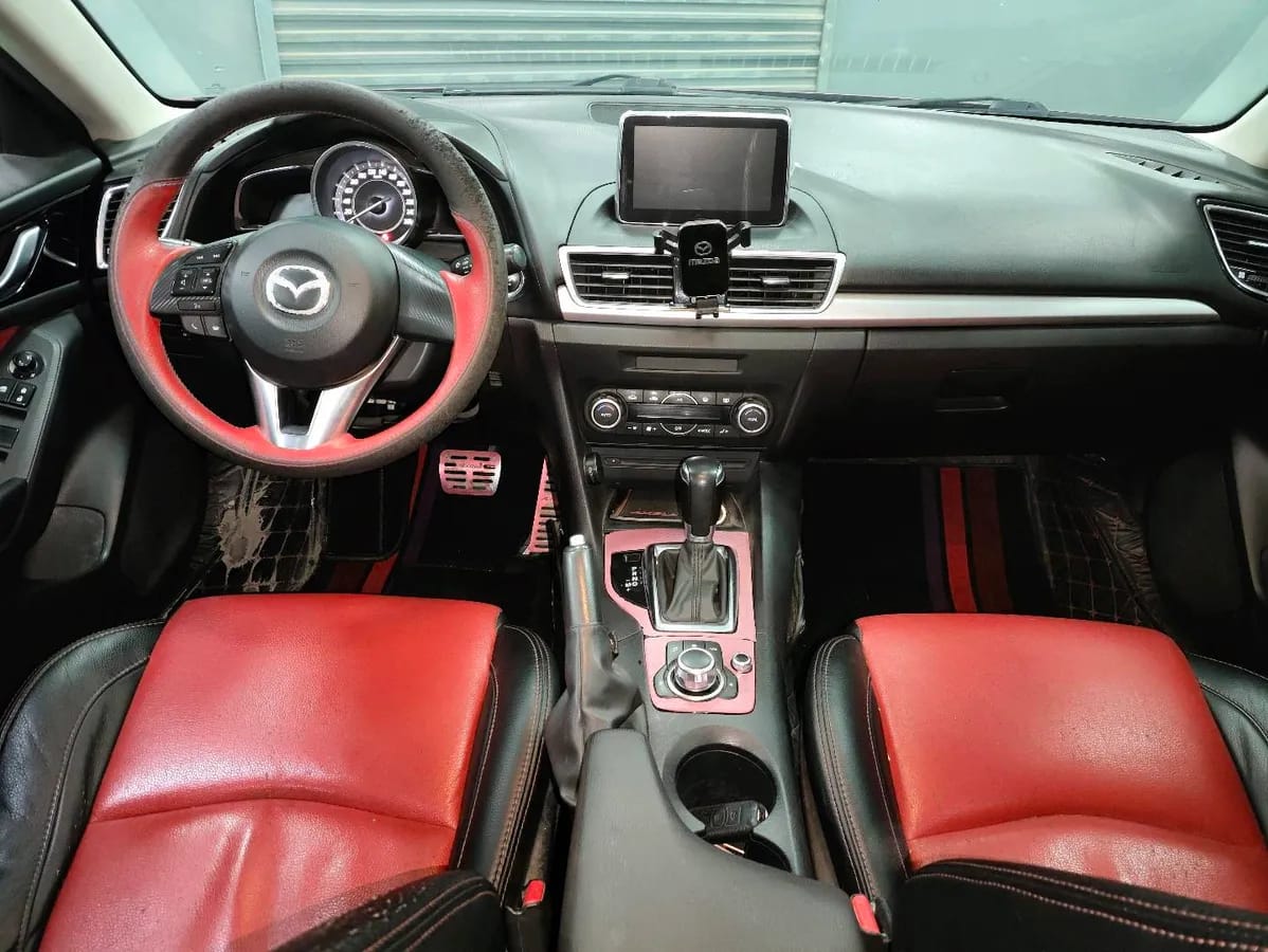 Mazda 3 Axela 2014 1.5L 5