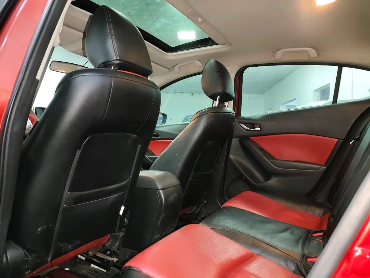 Mazda 3 Axela 2014 1.5L 8