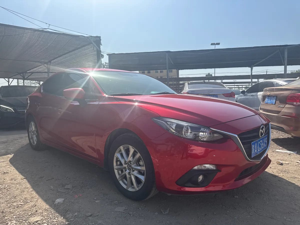 Mazda 3 Axela 2016 1.5L 3
