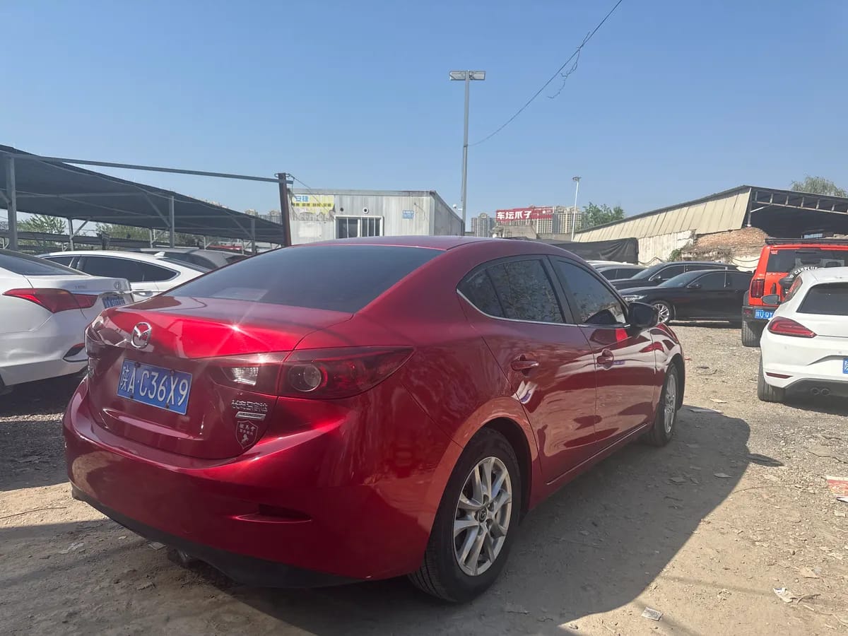 Mazda 3 Axela 2016 1.5L 4