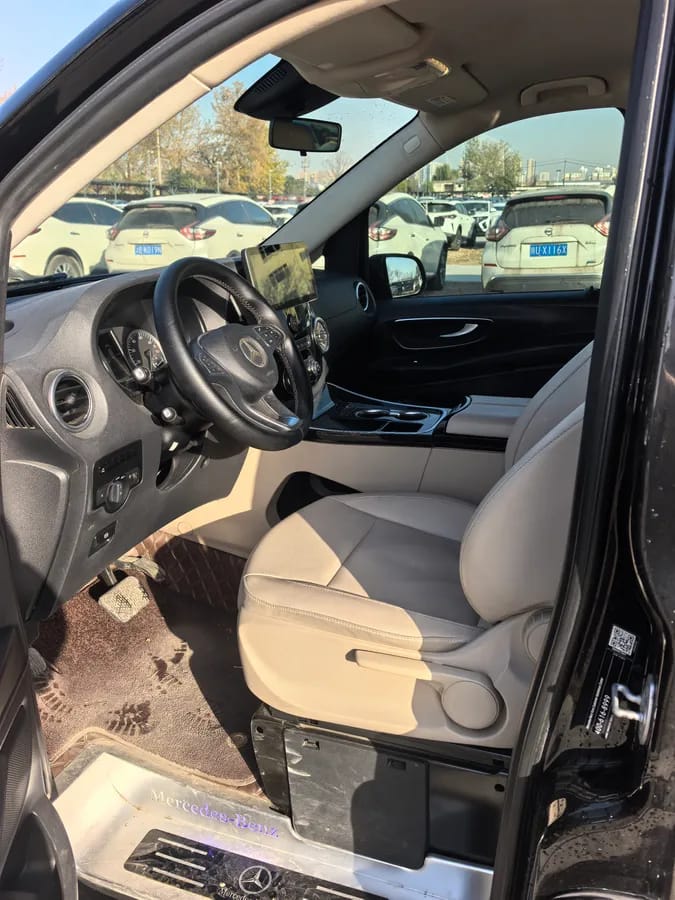 Mercedes-Benz 2016 2.0T 4