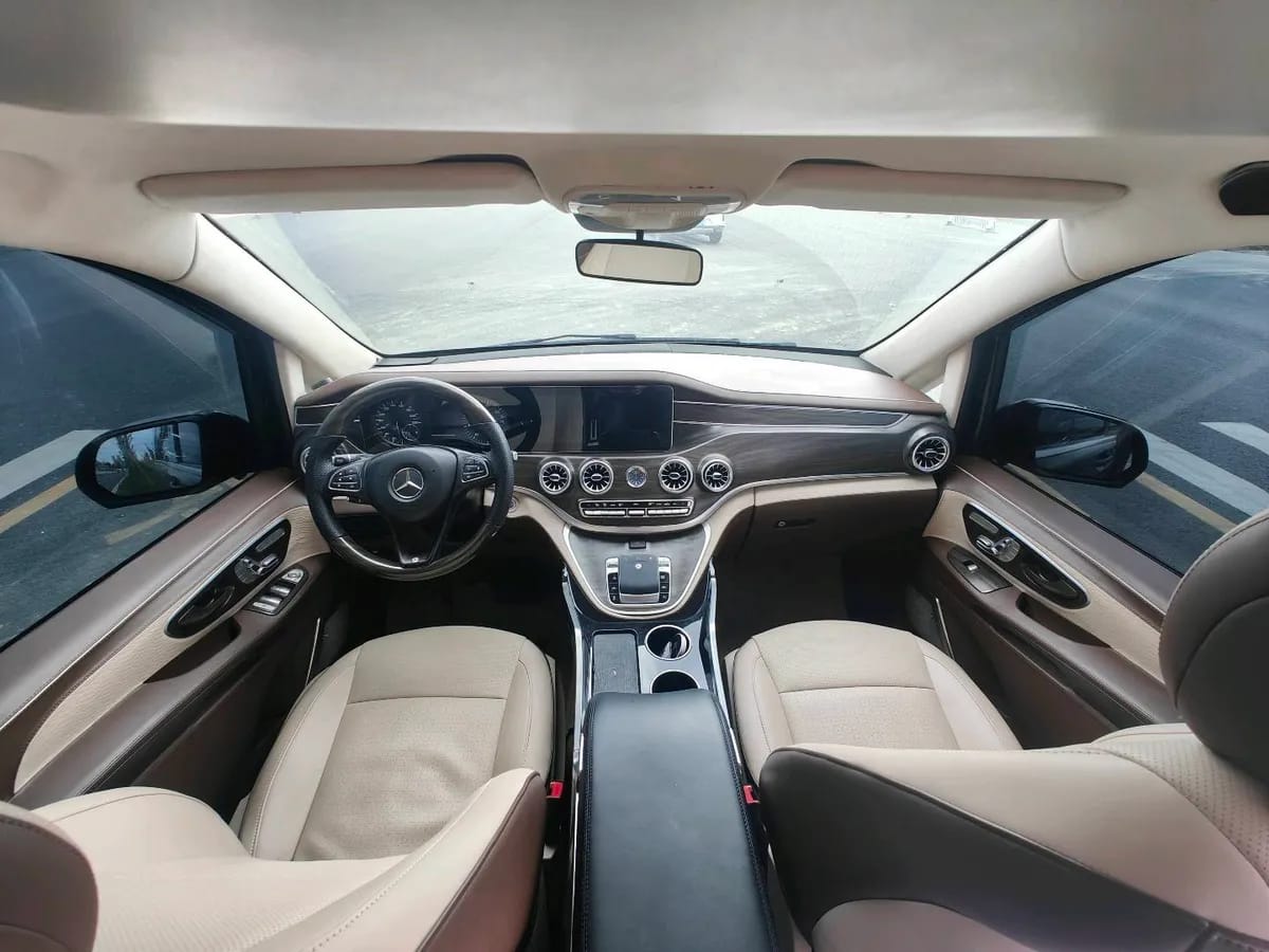 Mercedes-Benz 2016 2.0T 7
