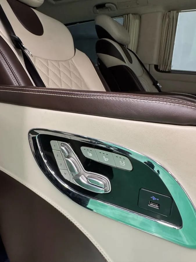 Mercedes-Benz 2018 2.0T 7 V 9