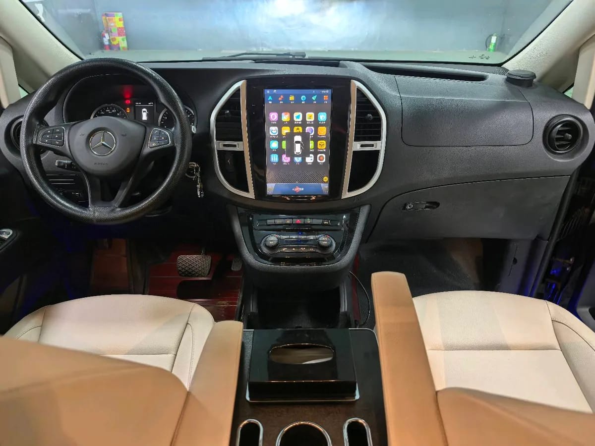 Mercedes-Benz 2020 2.0T 9 5