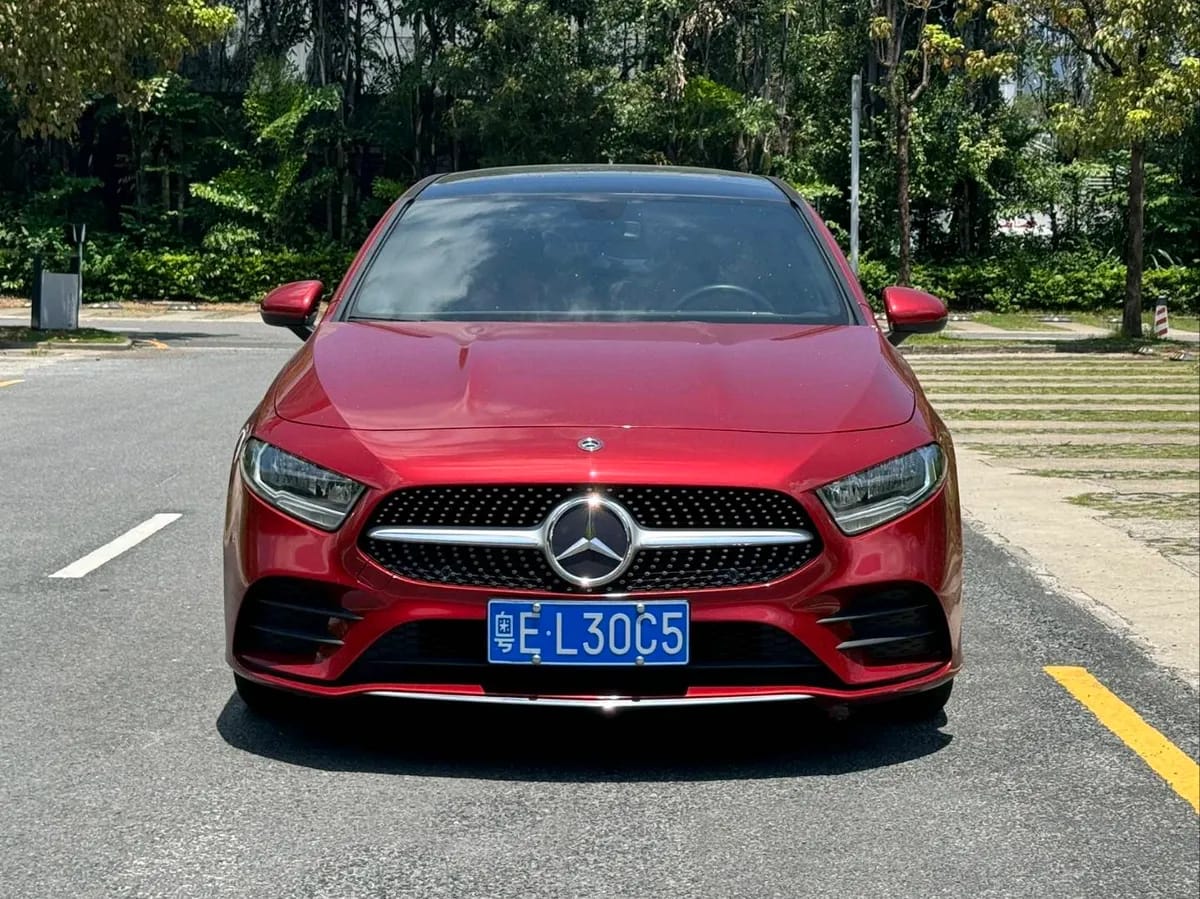 Mercedes-Benz A 2019 A 180 L 2