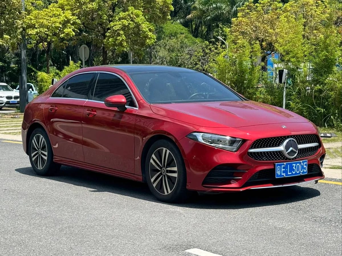 Mercedes-Benz A 2019 A 180 L 3