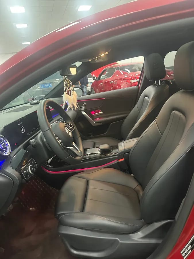 Mercedes-Benz A 2020 A 180 L 7