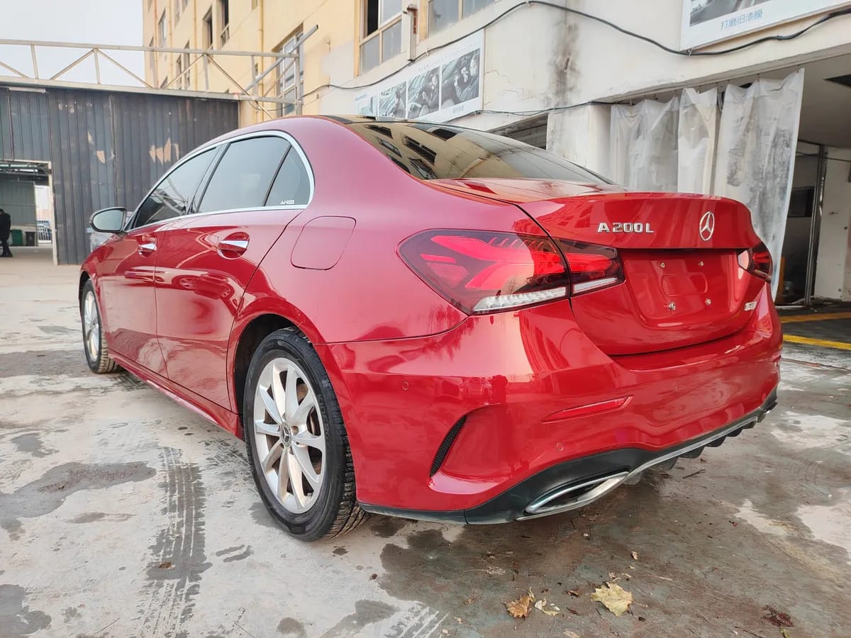 Mercedes-Benz A 2020 A 200 L 6