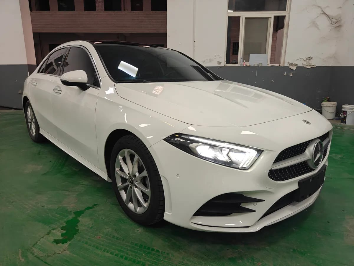Mercedes-Benz A 2021 A 200 L 3