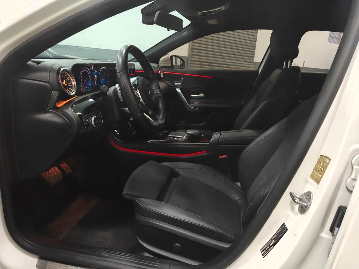 Mercedes-Benz A 2021 A 200 L 4