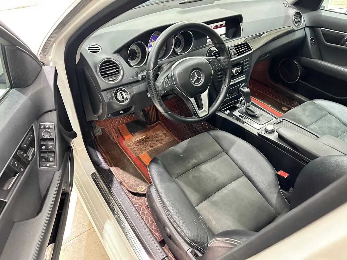 Mercedes-Benz C 2013 C 260 CGI 4