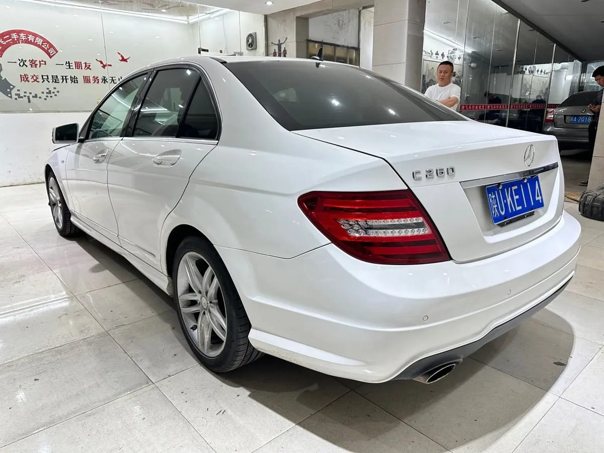 Mercedes-Benz C 2013 C 260 CGI 7