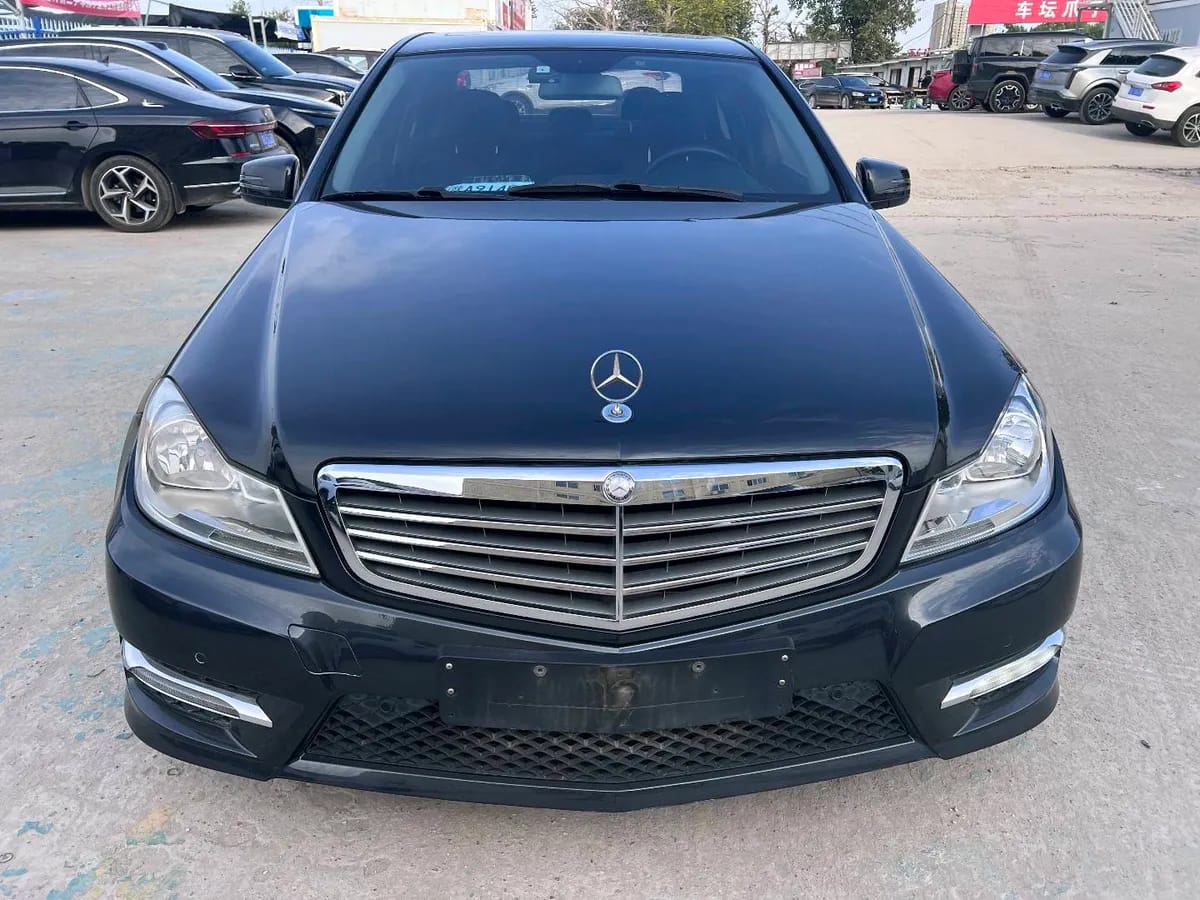 Mercedes-Benz C 2013 C 260 Grand Edition 2