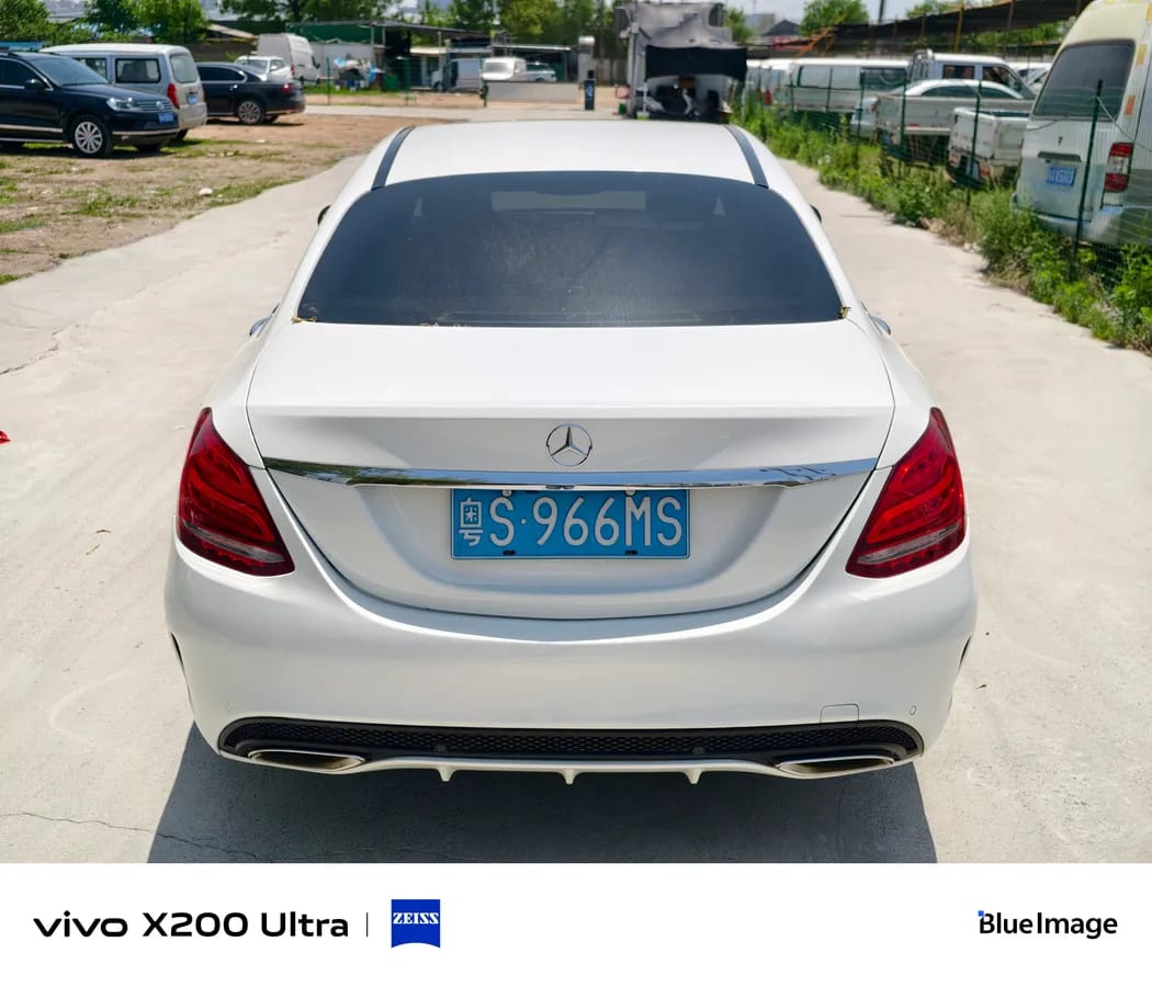 Mercedes-Benz C 2015 C 180 L 7