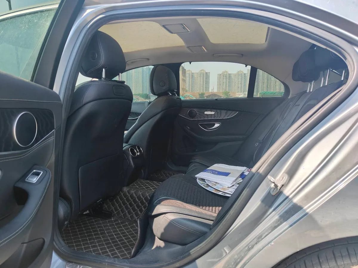 Mercedes-Benz C 2015 C 200 L 4MATIC 5