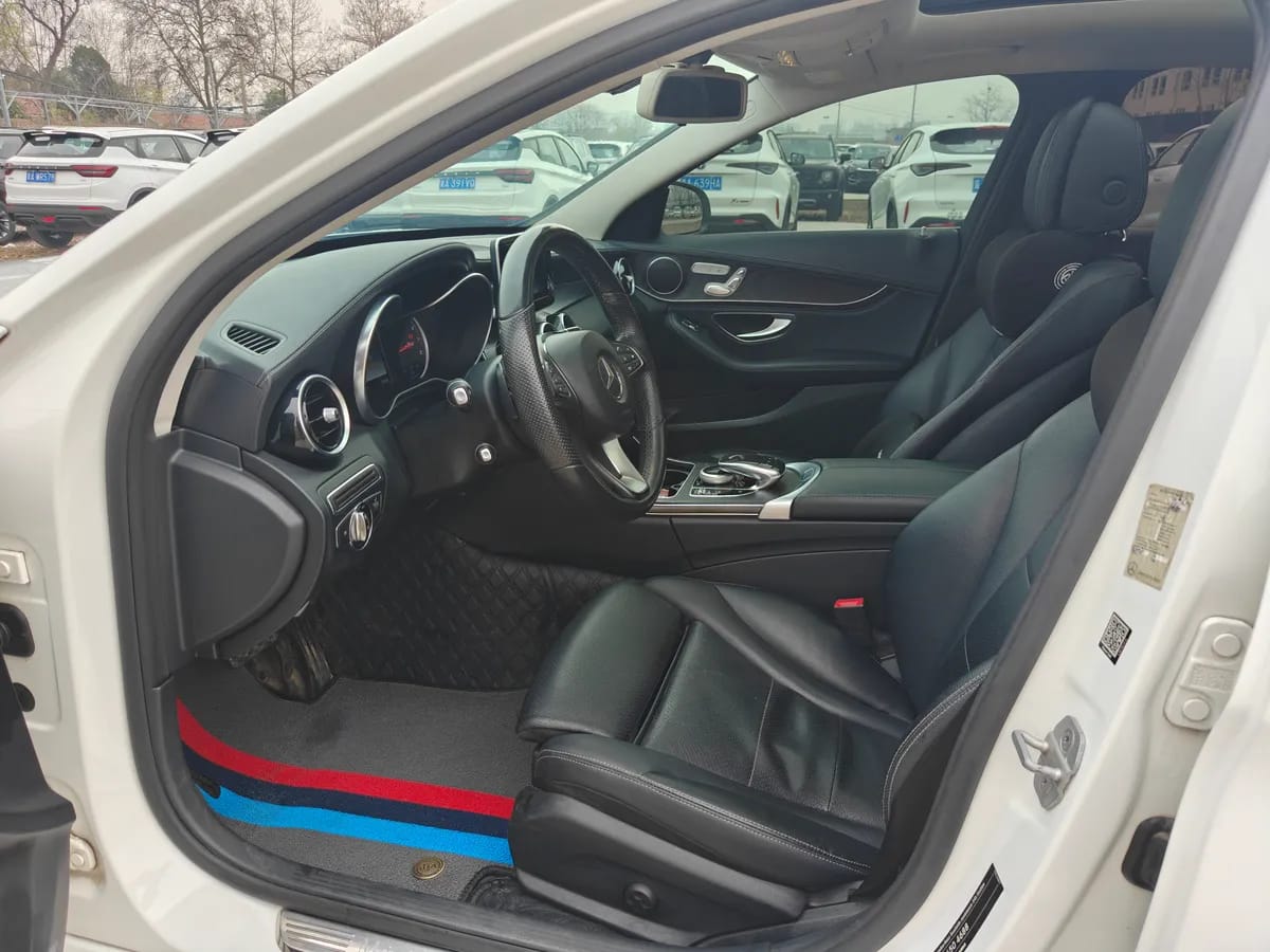 Mercedes-Benz C 2015 C 200 L 4