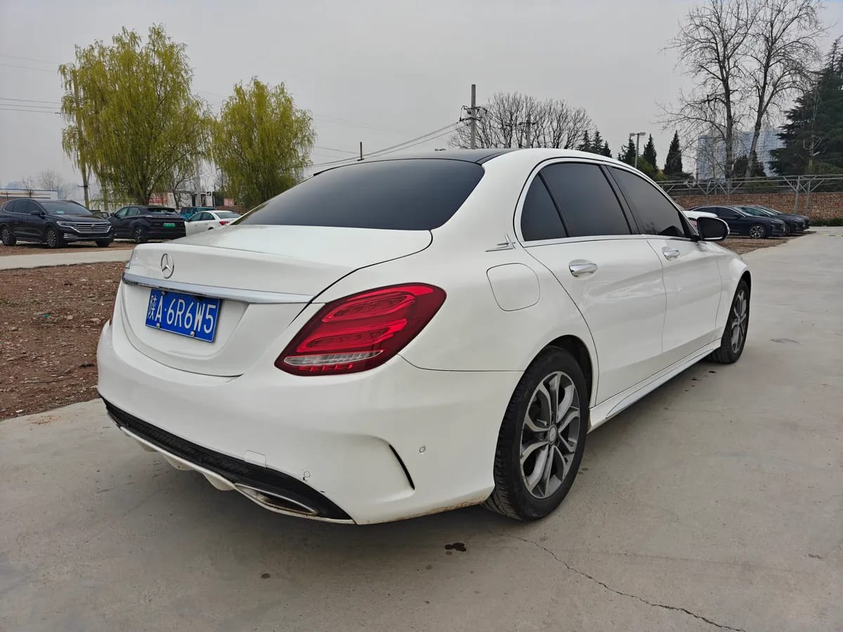 Mercedes-Benz C 2015 C 200 L 9