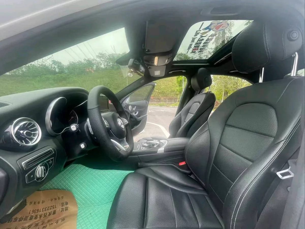 Mercedes-Benz C 2015 C 200 4