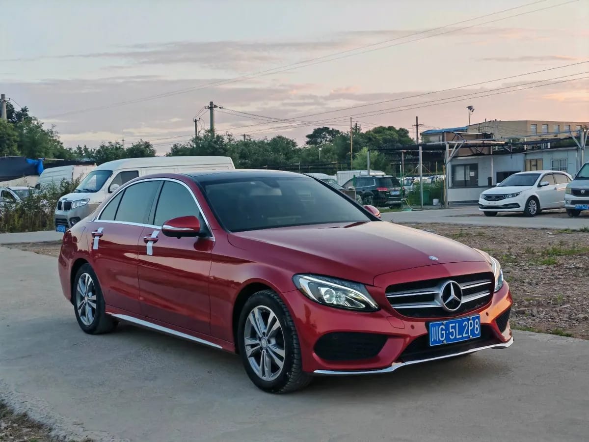 Mercedes-Benz C 2016 C 200 L 4