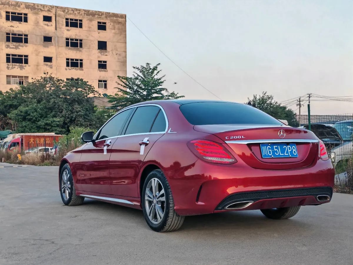 Mercedes-Benz C 2016 C 200 L 8