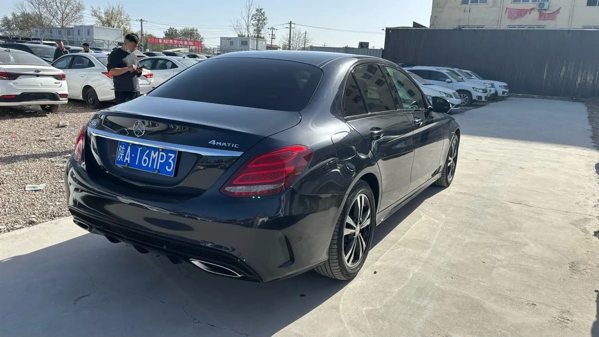 Mercedes-Benz C 2017 C 200 7