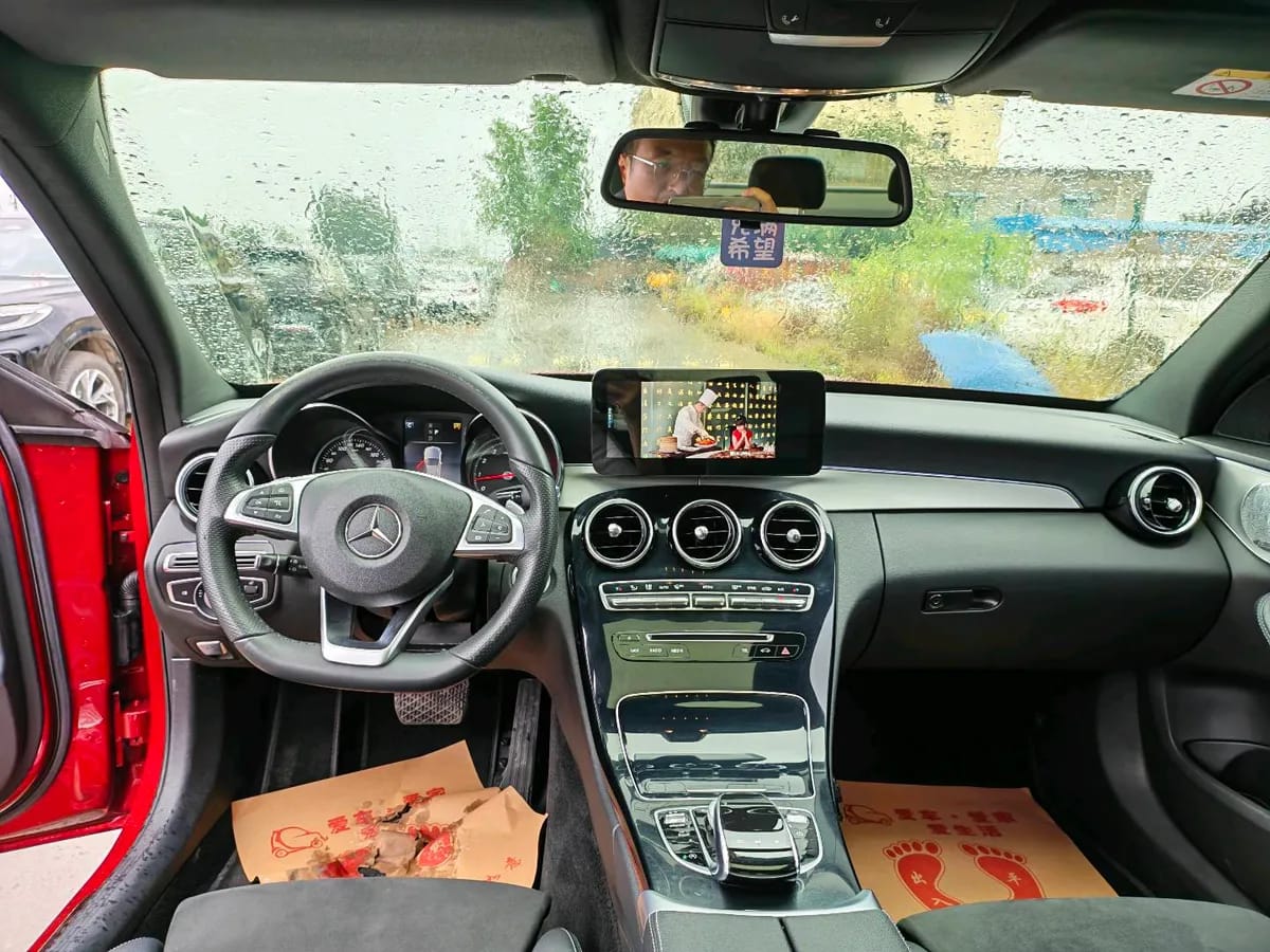 Mercedes-Benz C 2018 C 200 6