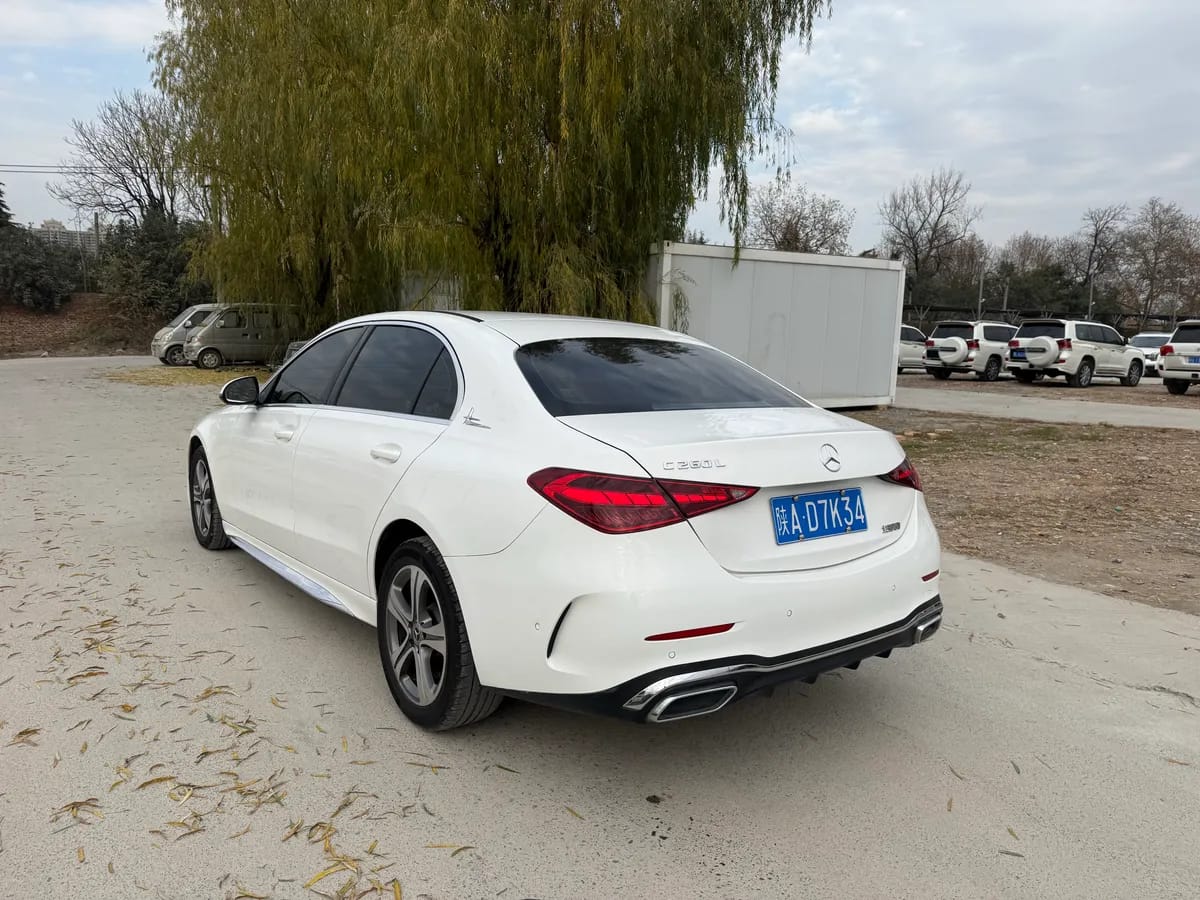Mercedes-Benz C 2022 C 200 L 5