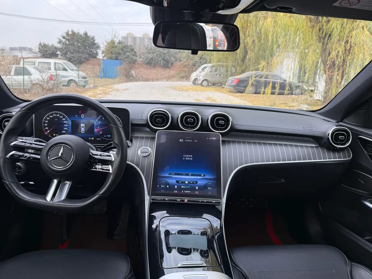 Mercedes-Benz C 2022 C 200 L 8