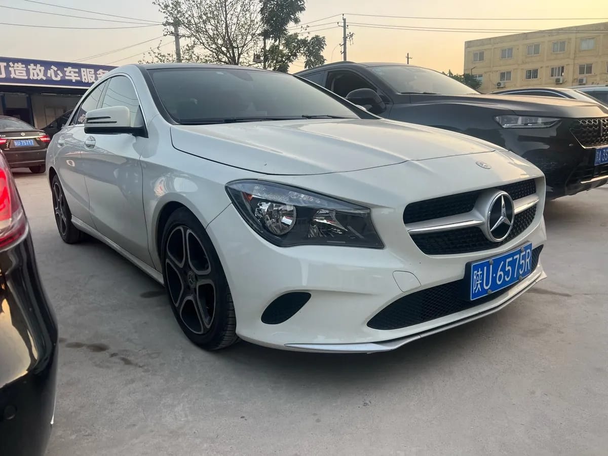 Mercedes-Benz CLA 2017 CLA 180 3