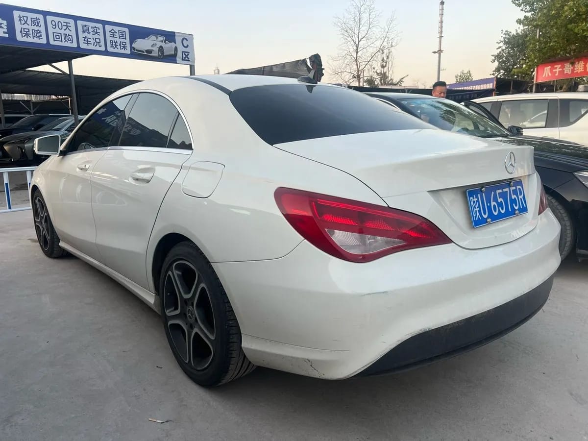 Mercedes-Benz CLA 2017 CLA 180 6