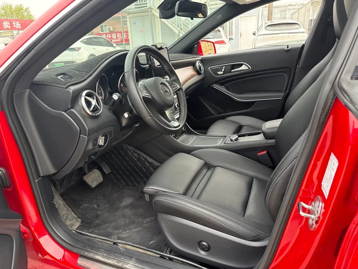 Mercedes-Benz CLA( ) 2017 CLA 200 4