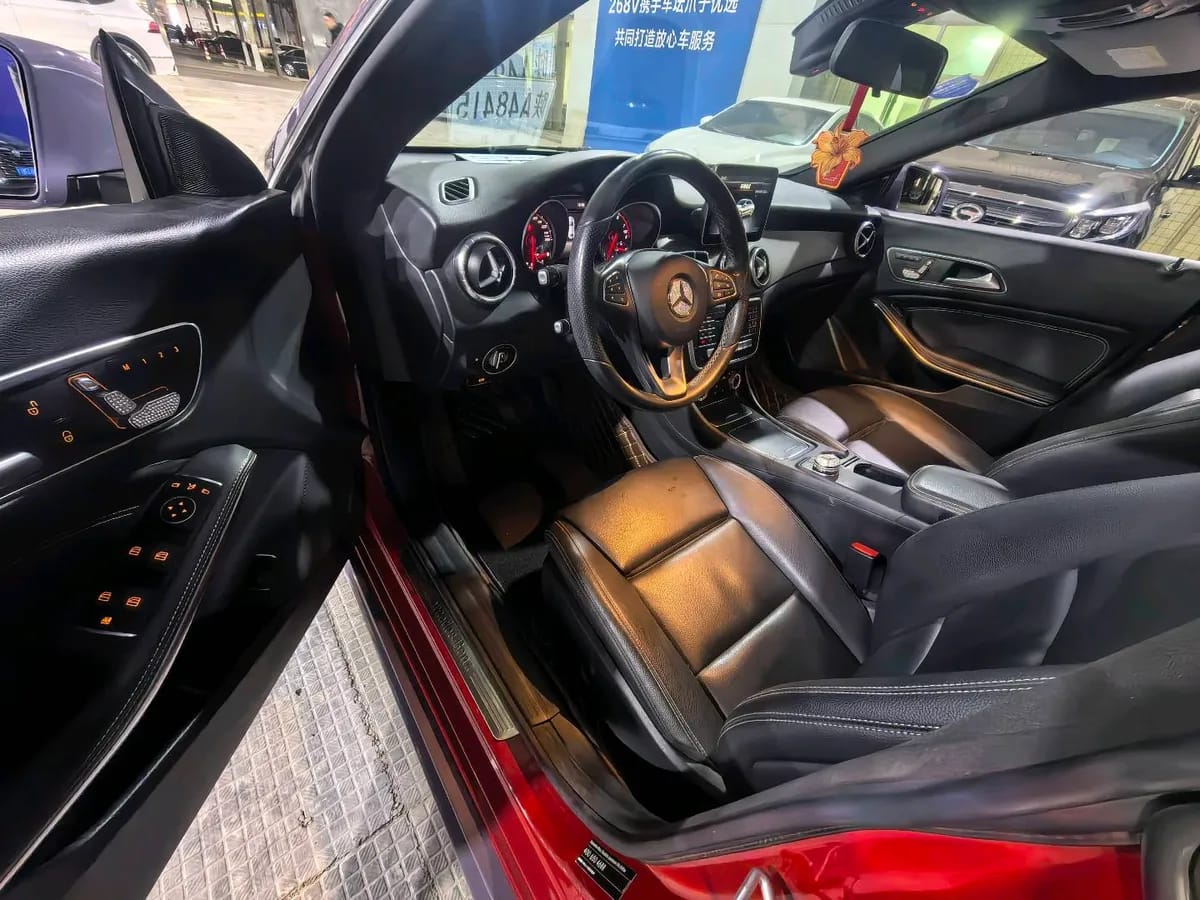 Mercedes-Benz CLA( ) 2017 CLA 200 4