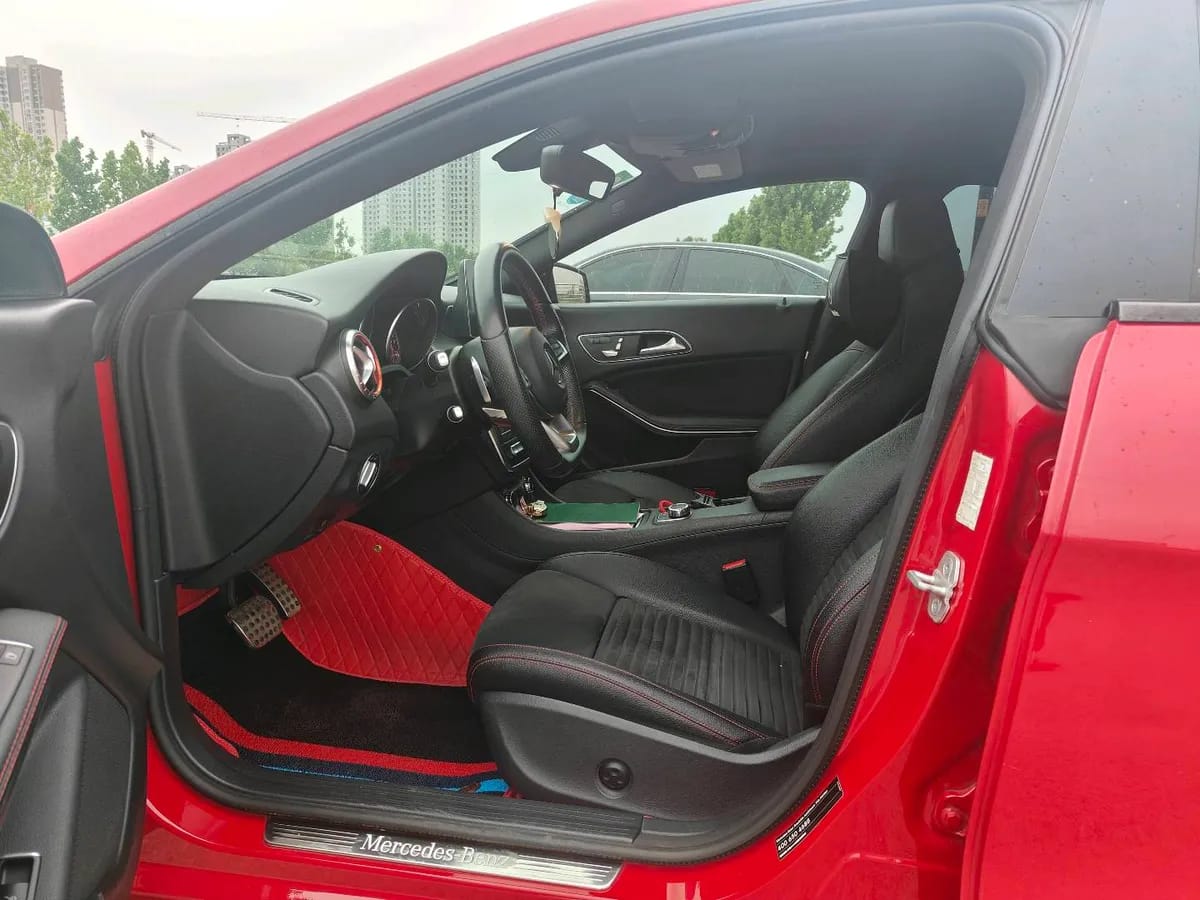 Mercedes-Benz CLA 2018 CLA 220 4MATIC 5