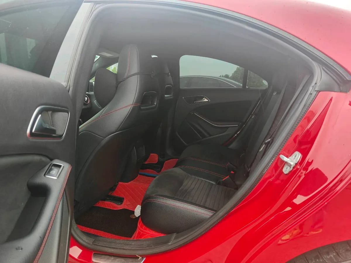 Mercedes-Benz CLA 2018 CLA 220 4MATIC 6