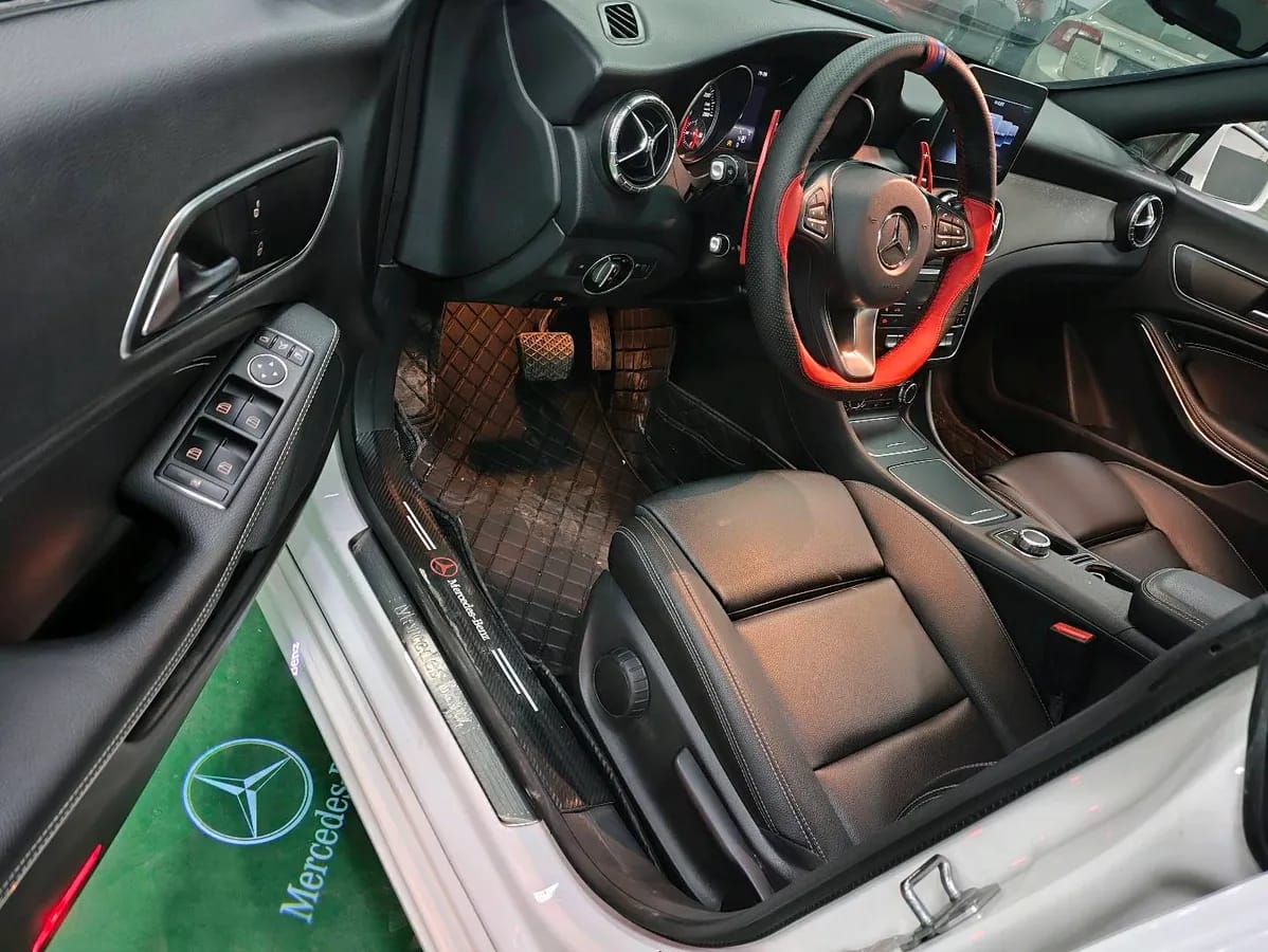 Mercedes-Benz CLA 2019 CLA 200 4