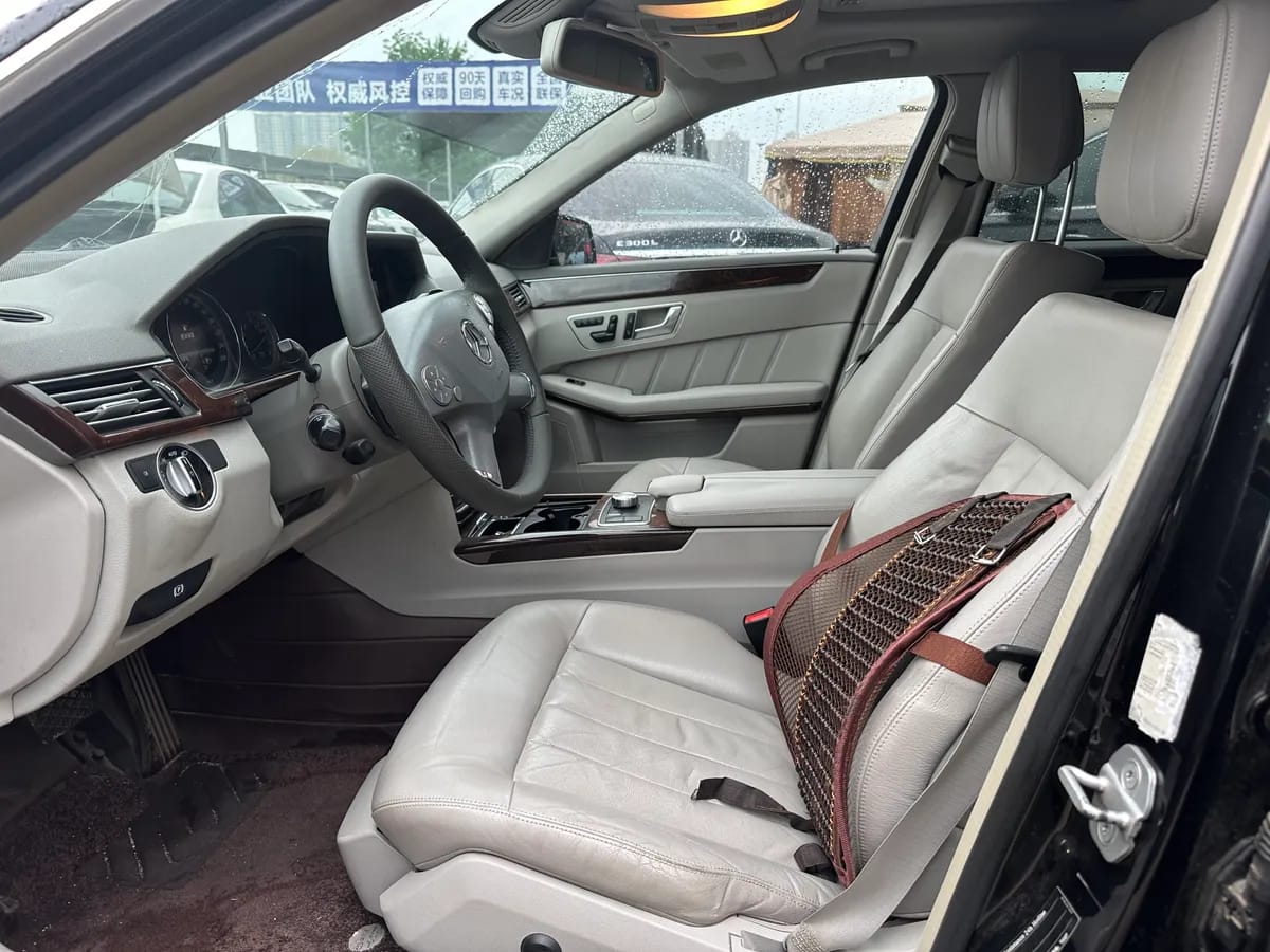 Mercedes-Benz E 2013 E 300 L 4