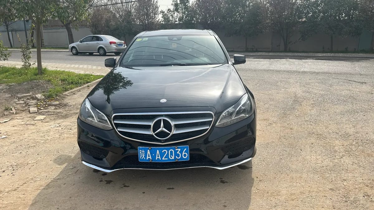 Mercedes-Benz E 2015 E 320 L