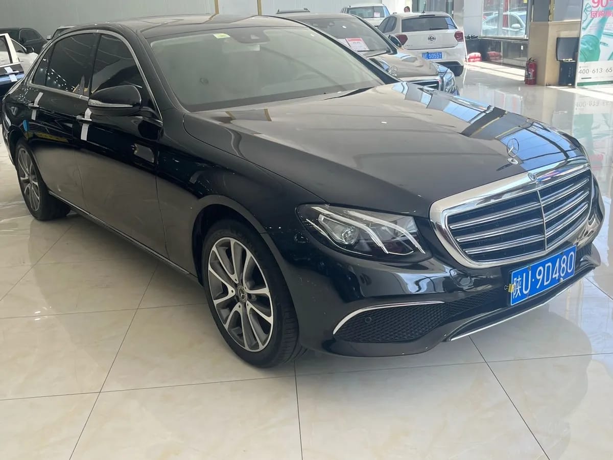 Mercedes-Benz E 2016 E 300 L 2
