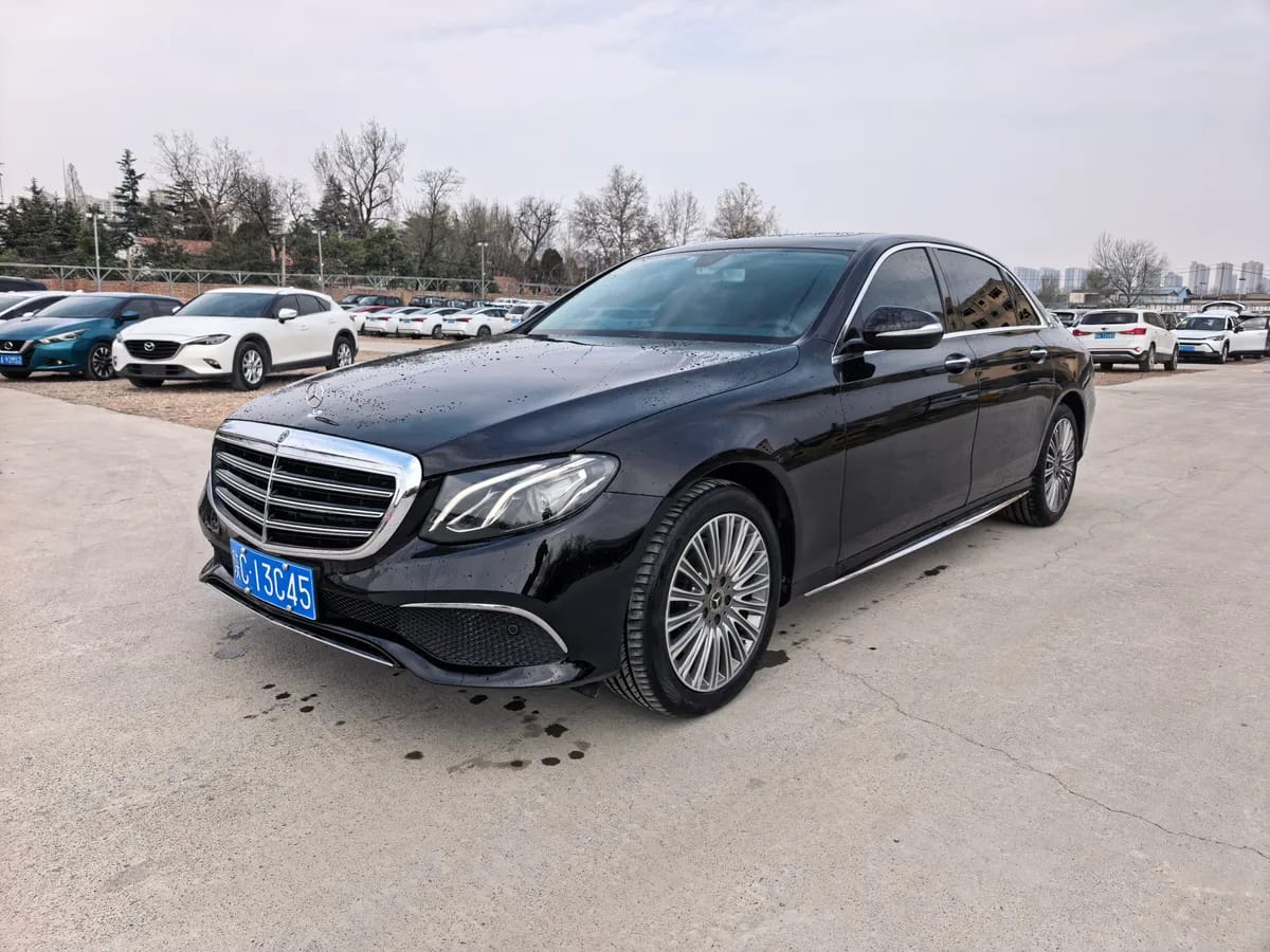 Mercedes-Benz E 2019 E 200 L 4MATIC