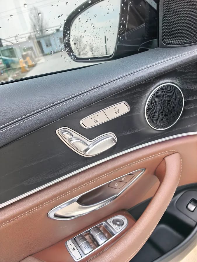 Mercedes-Benz E 2019 E 200 L 4MATIC 5