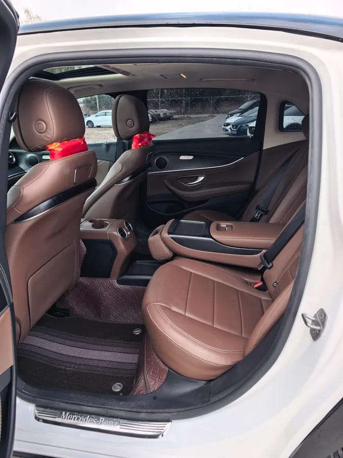 Mercedes-Benz E 2019 E 200 L 4MATIC 6