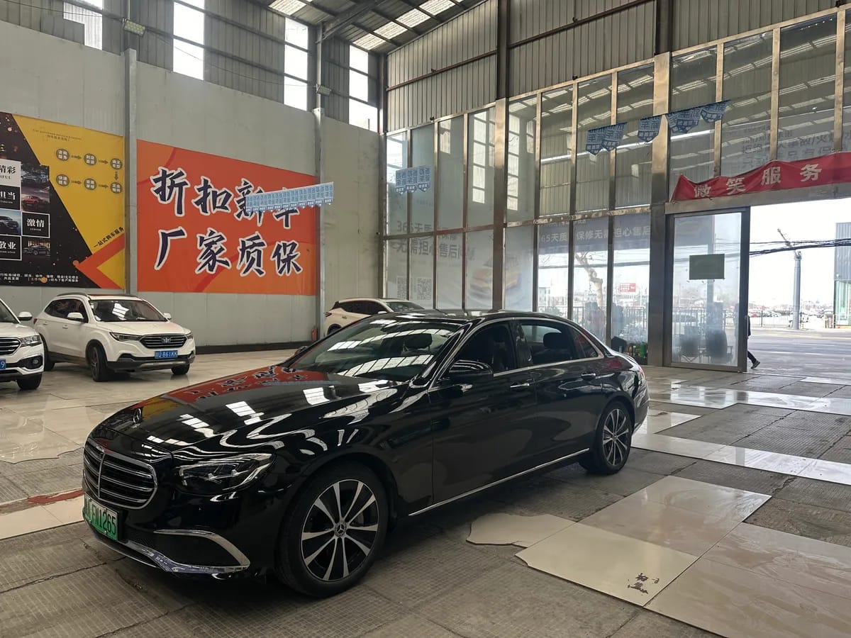 Mercedes-Benz E 2022 E 350 e L