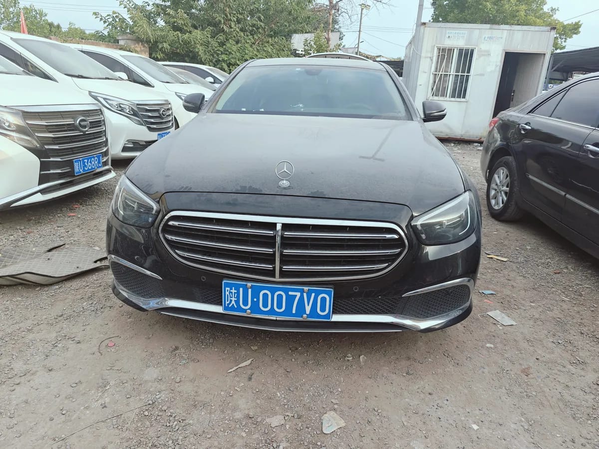 Mercedes-Benz E 2023 E 260 L 2