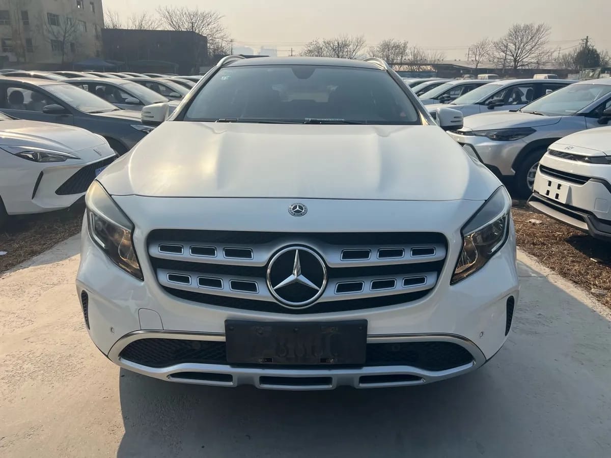 Mercedes-Benz GLA 2017 GLA 200 2